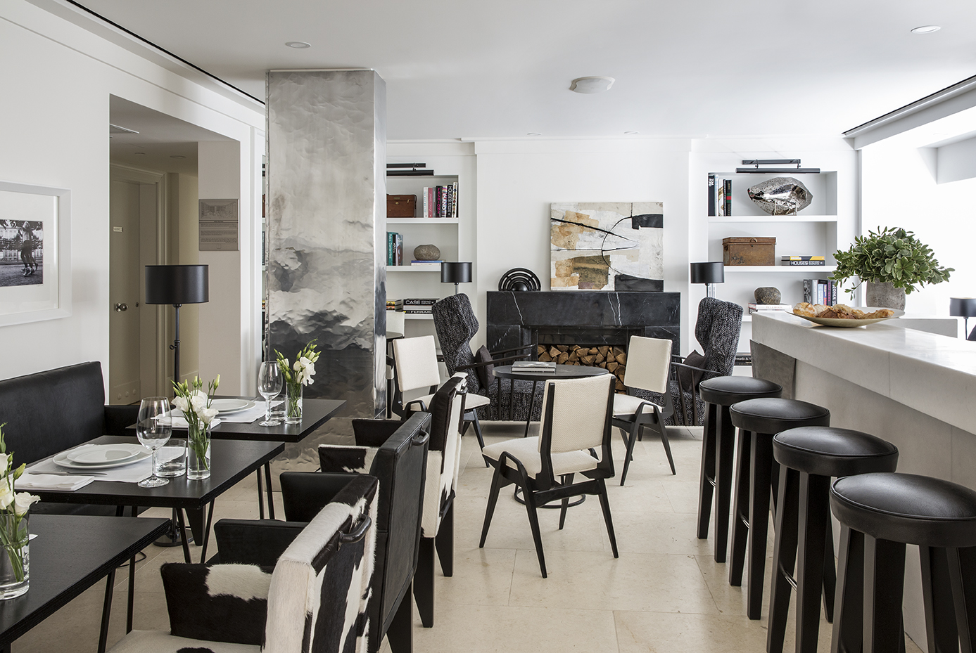 White Villa dining room